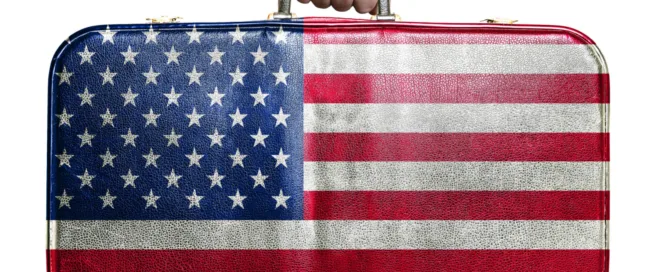 why are Americans leaving America - banner